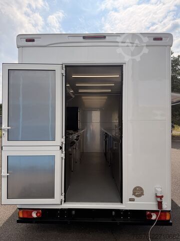 Verkaufswagen/ Foodtruck/ Food Truck Renault Food Truck, Imbisswagen, NEU, REDUZIERT