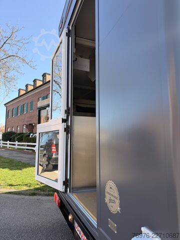 Verkaufswagen/ Foodtruck/ Food Truck Renault Food Truck, Imbisswagen, NEU, REDUZIERT