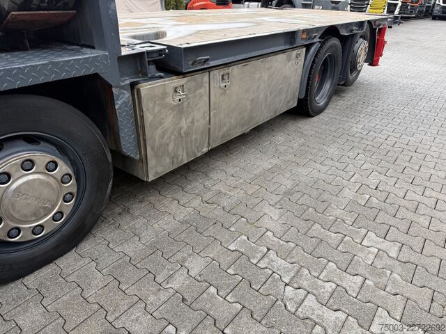 LKW mit Pritsche (offen) Scania R420 8X2 HMF ODIN 55 t/m Crane