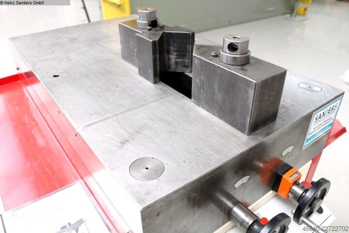 Biegemaschine horizontal LOAR BENDHOR MODELL 30