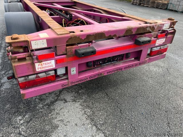 Swap body semitrailer Dennison DENNISON 3 Achs Cont. Chassis