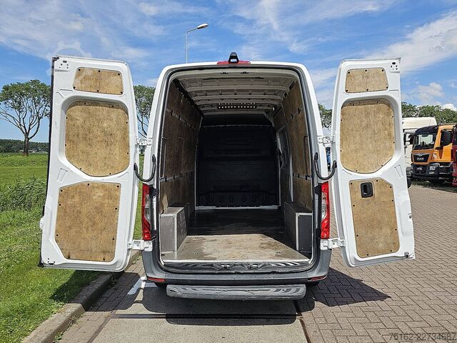High-roof van MERCEDES-BENZ SPRINTER 314 L2H2 Mbux Euro6!