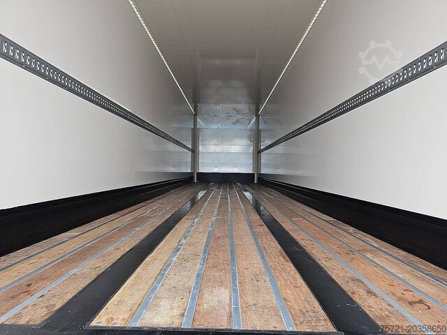 Suitcase KLEYN TRAILERS TFSH 09 KOFFER