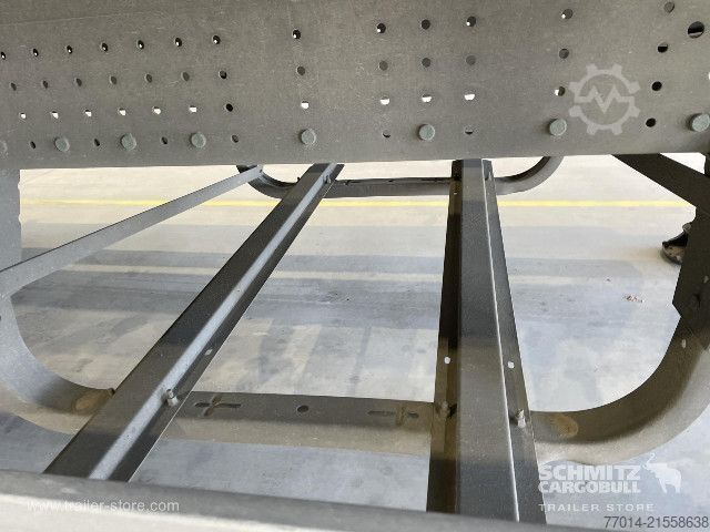 Auflieger mit Pritsche & Plane Schmitz Cargobull Curtainsider Standard