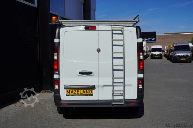 Delivery van Renault Trafic 2.0 dCi 130PK EURO 6 Airco - Navi - Crui...