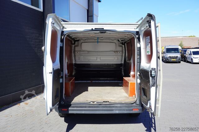Delivery van Renault Trafic 2.0 dCi 130PK EURO 6 Airco - Navi - Crui...