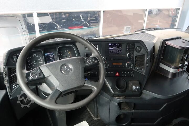 Standard-SZM Mercedes-Benz Actros 2551 6x2/ HYDRAULICS/ EURO 6