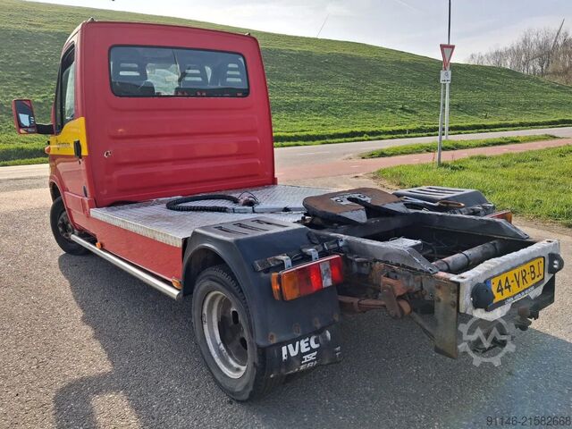 Iveco Daily 40C13 * N1 * 2.8 ltr * B  E Rijbewijs * Manual * Iveco Daily 40C13 * N1 * 2.8 ltr * B  E Rijbewijs * M...