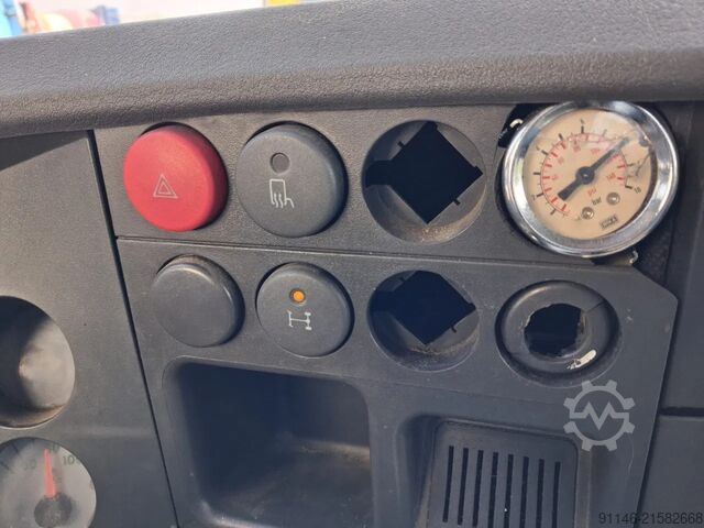 Iveco Daily 40C13 * N1 * 2.8 ltr * B  E Rijbewijs * Manual * Iveco Daily 40C13 * N1 * 2.8 ltr * B  E Rijbewijs * M...