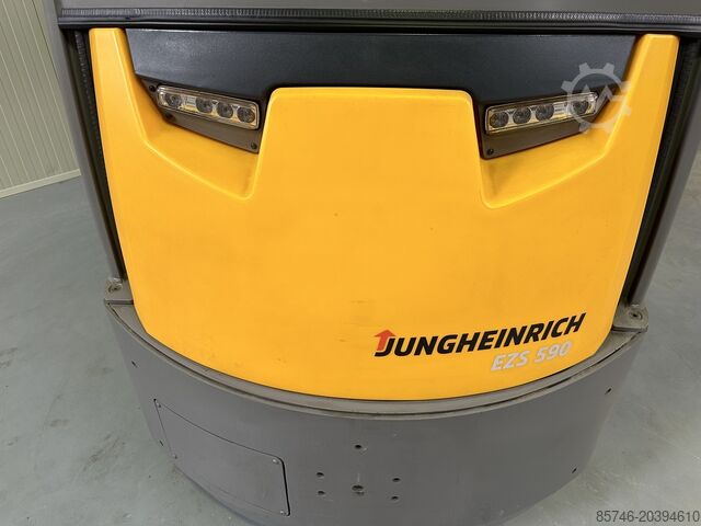EZS 590 * DEMO!! NEUE Batterie!! JUNGHEINRICH EZS 590 * DEMO !! NEW battery !!