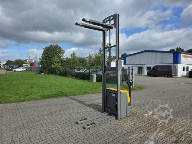 Deichselstapler Jungheinrich EJC112z