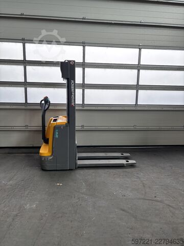 Palettenstapler Jungheinrich EJC 110