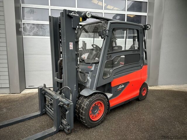 Elektro 4 Rad-Stapler Linde E 50 HL-01 - CONTAINER - TRIPLEX !!