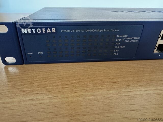 Smart Switch NETGEAR ProSafe 24 port gigabit s w GS724T V4
