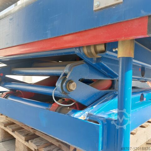 Scheren hubtisch mit rollerbahn Kraus H20-23 2000kg 1600x1400 mm