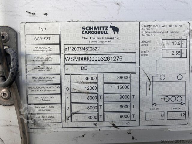 Curtain side semi-trailer with adjustable roof bows Schmitz Cargobull 