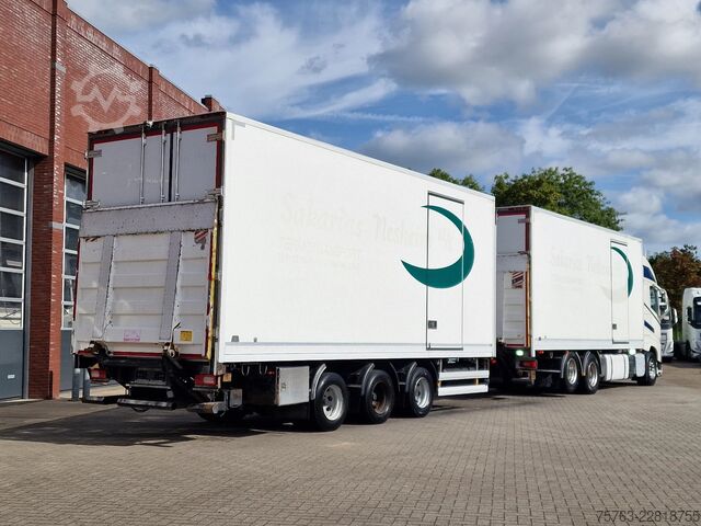 Suitcase Volvo FH 13.540 XL 6x2 - Carrier frigo + HFR trailer ...