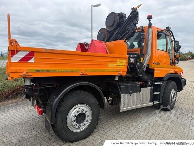 Other Mercedes-Benz Unimog U 427 mit Hiab Kran