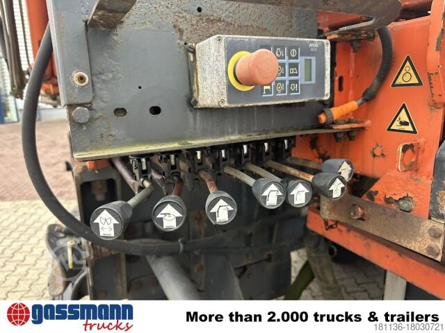 Kipper LKW Mercedes-Benz Axor 1833 AK 4x4 mit Heckkran Atlas 105.2-A2L