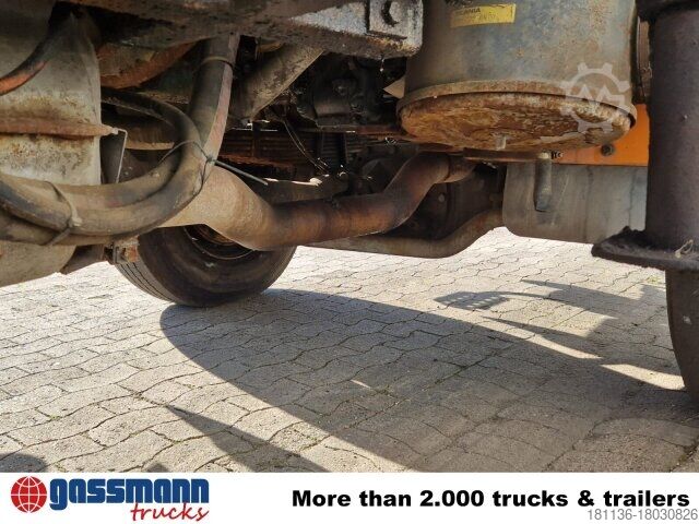 Tipper truck Scania 93H 250 4x4 mit Kran Palfinger PK8000,