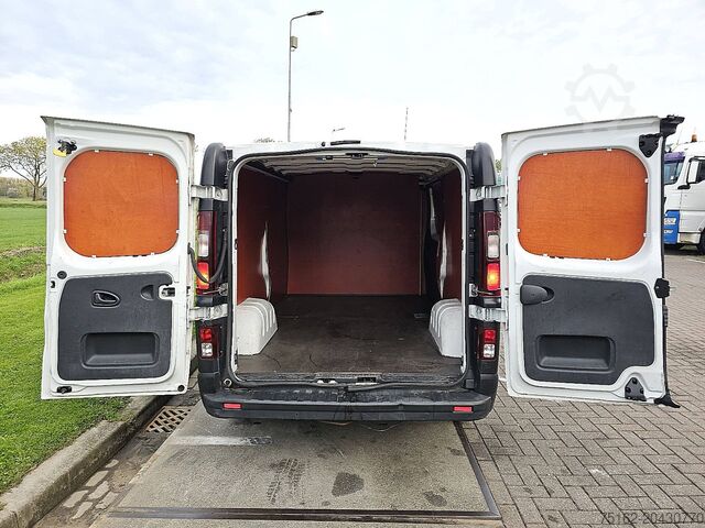 Hochdachkombi RENAULT TRAFIC