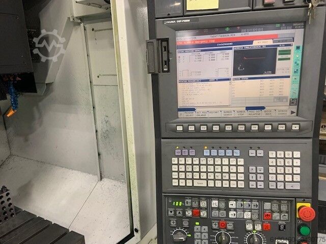 Okuma Genos M560V VMC Baujahr 2015 mit 4800 Betriebsstunden. Okuma Genos M560-V