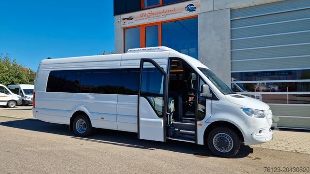 Minibus MERCEDES-BENZ 2 x 517 Lord Comfort XXL Lagerfahrzeug 23 SS