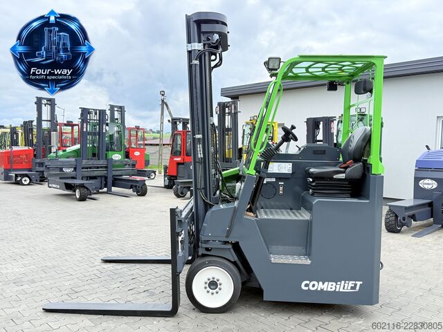 Vierwegestapler Combilift CB4000 GAS TRIPLEX 6450MM POSITIONER