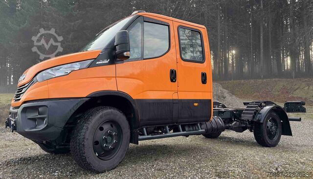 Kommunalfahrzeug Iveco DAILY 70 S 18H A8 DoKa 4x4 WX GV5*