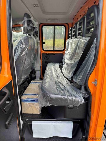 Kommunalfahrzeug Iveco DAILY 70 S 18H A8 DoKa 4x4 WX GV5*