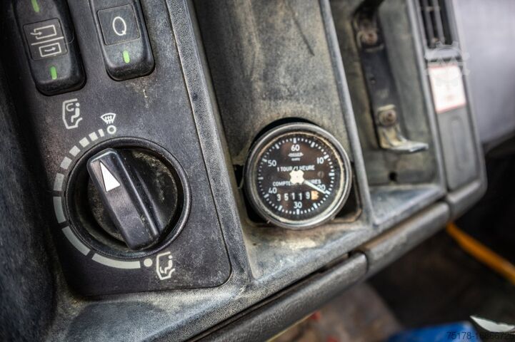 Tipper MERCEDES SK 2531-6X2-PATA/BITUMEN/ASFALT/GOUDRON