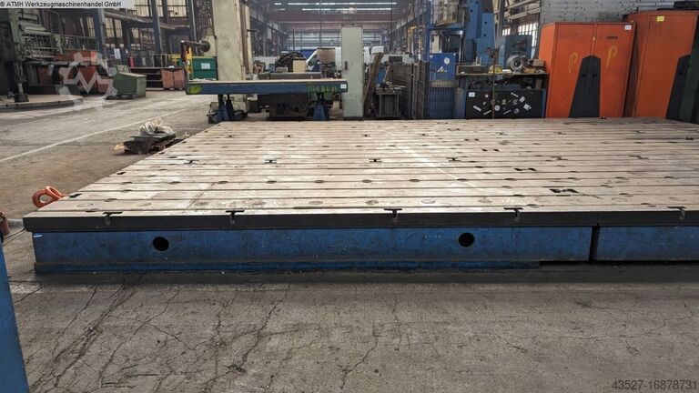Aufspannplatte Plattenfeld 7000 x 5250 x 330 mm