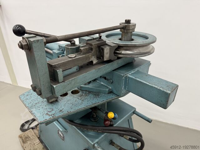Tube bending machines AMGA 2