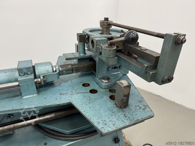 Tube bending machines AMGA 2