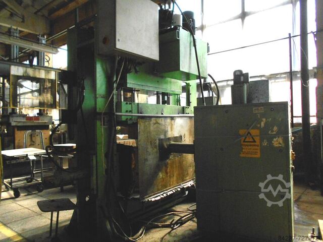 Hydraulic press for bent glued parts TUMA INDUSTRI AB FP120