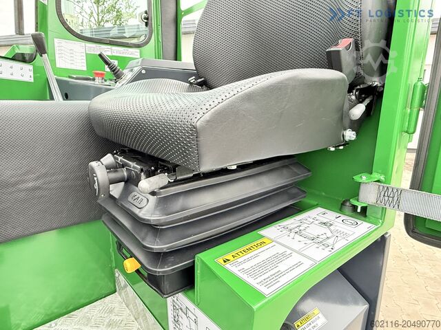 Vierwege-Gabelstapler Combilift C4500 DIESEL DUPLEX WIDE FORK POSITIONER