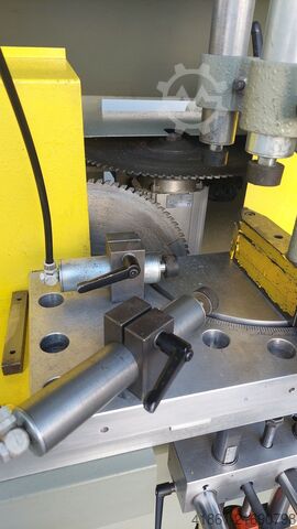 Universal release saw machine PRESSTA EISELE KS 400 M