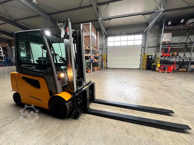 Service + statutory accident prevention inspection (UVV) 07/27, electric, 2,910 operating hours Jungheinrich EFG S30