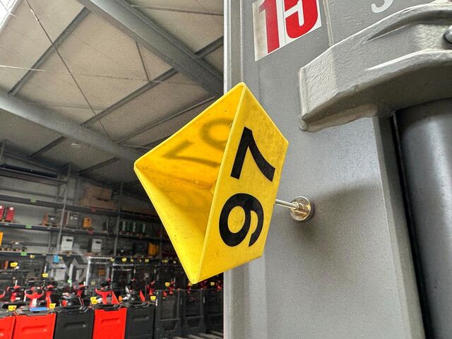 Service + statutory accident prevention inspection (UVV) 07/27, electric, 2,910 operating hours Jungheinrich EFG S30