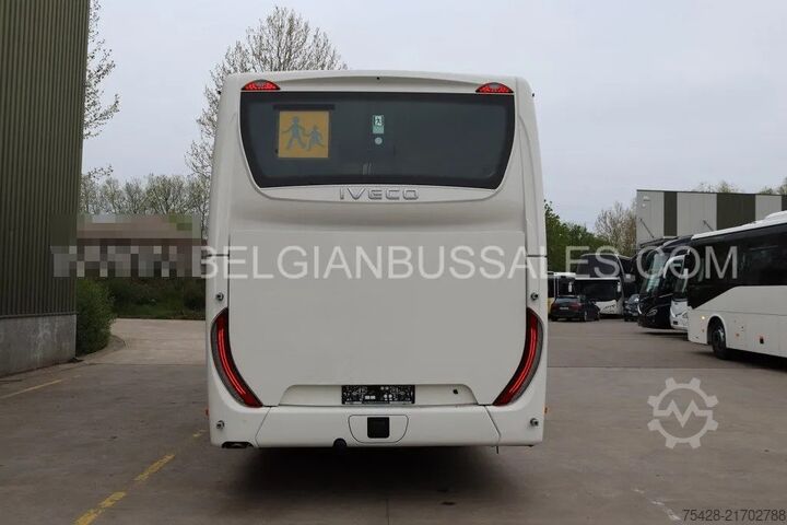 Intercitybus Iveco Crossway 13m Pop Light / Double middle door/ pr...