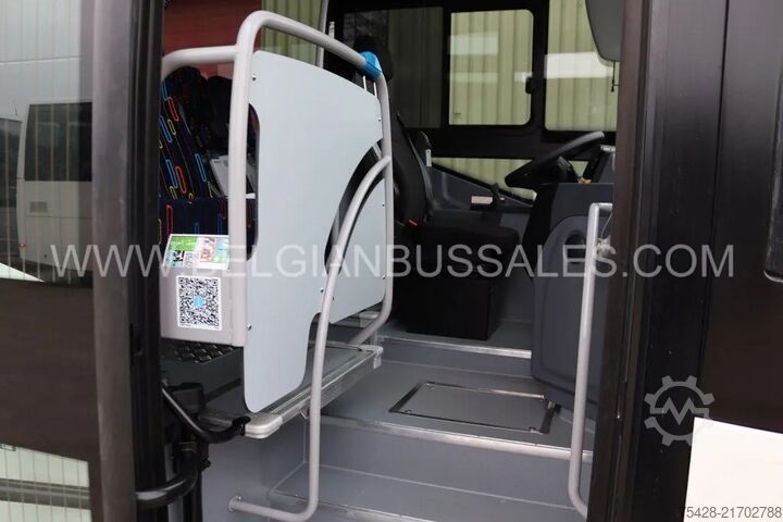 Intercitybus Iveco Crossway 13m Pop Light / Double middle door/ pr...
