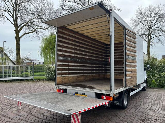 Suitcase Mercedes-Benz Sprinter 313 2.2 CDI