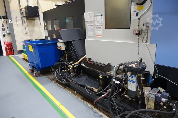 Heavy Duty Twin Pallet Horizontal Machin Doosan HM1000