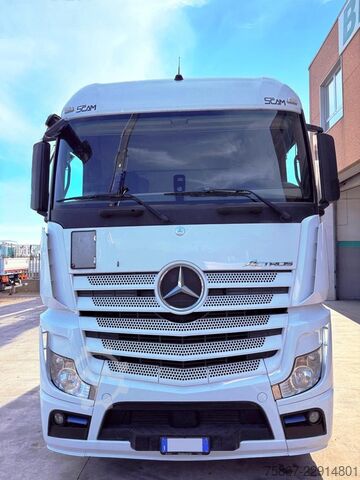 Swap body truck Mercedes-Benz Actros 2542