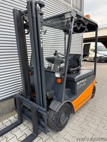 Electric 4-wheel forklift Still R60-25