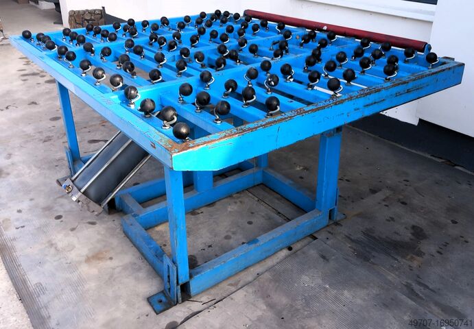 Pneumatischer Kipprollentisch Pneumatischer Kipprollentisch 1500x2000x900mm