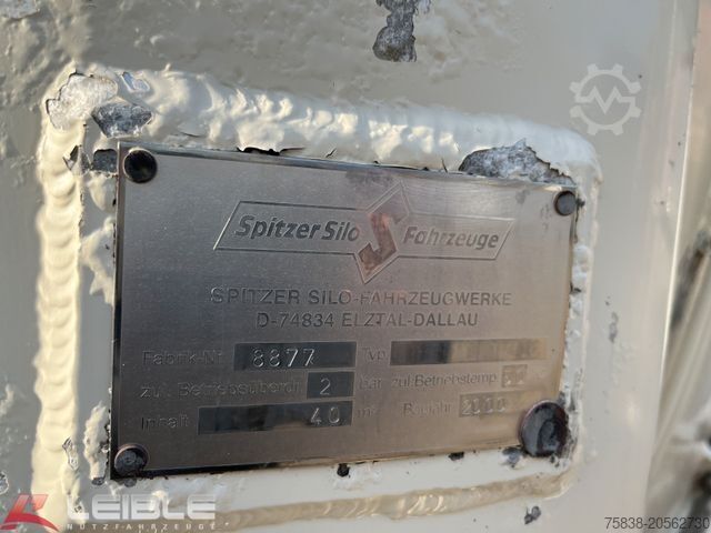 Silo semitrailer SPITZER SK 2440CAL*Kippsilo*40m³*Georg Hydraulik*SAF*