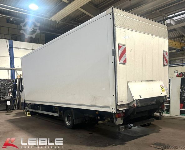 Box van DAF LF 210 FA*LBW*540tkm*Radlager Schaden
