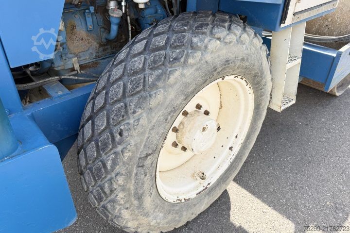 Sonstige 2000 W 602 BD Strassenwalze / Swiss-Vehicle