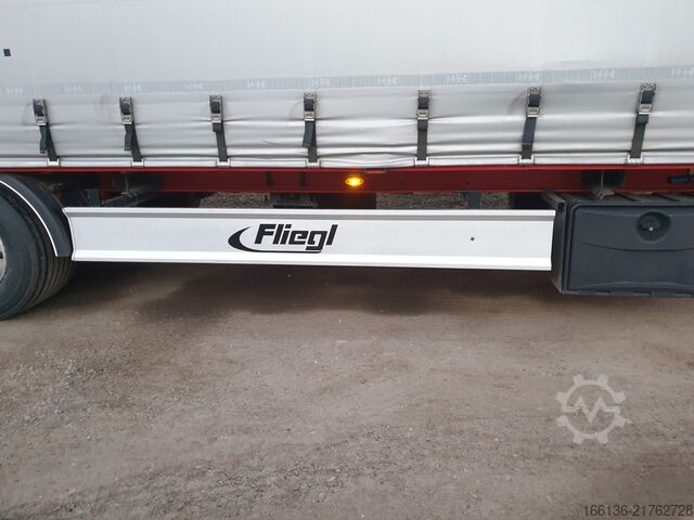 Auflieger mit Pritsche & Plane FLIEGL Gardine Mega xtra-long